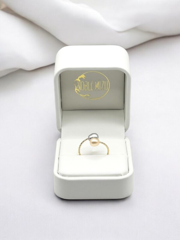 5 – 6 mm Champagne & Gray Oval Pearl Gold Plated Ring