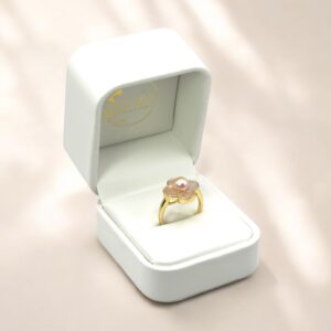 6 – 7 mm Champagne Mother of Pearl Flower Shaped Ring