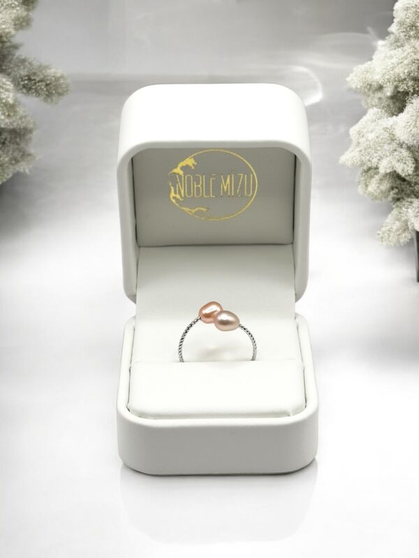 5 – 6 mm Lavender & Champagne Oval Pearl Stainless Ring