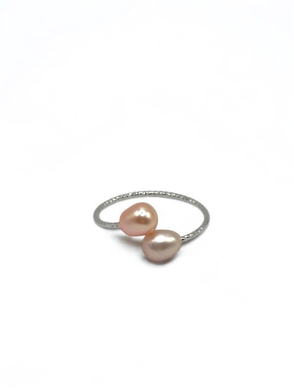 5 – 6 mm Lavender & Champagne Oval Pearl Stainless Ring
