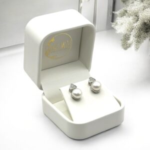 7 – 8 mm White Pearl with Crystal Earrings