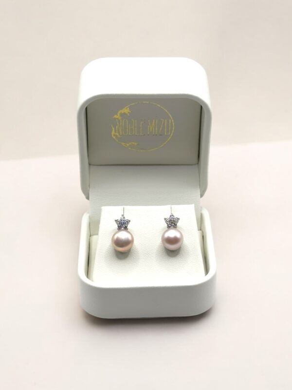 8 – 9 mm Lavender Pearl Star Shaped Earrings