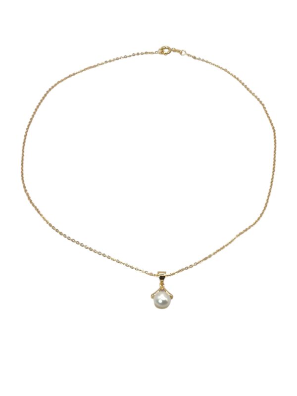 8 – 9 mm White Star Pendant Necklace