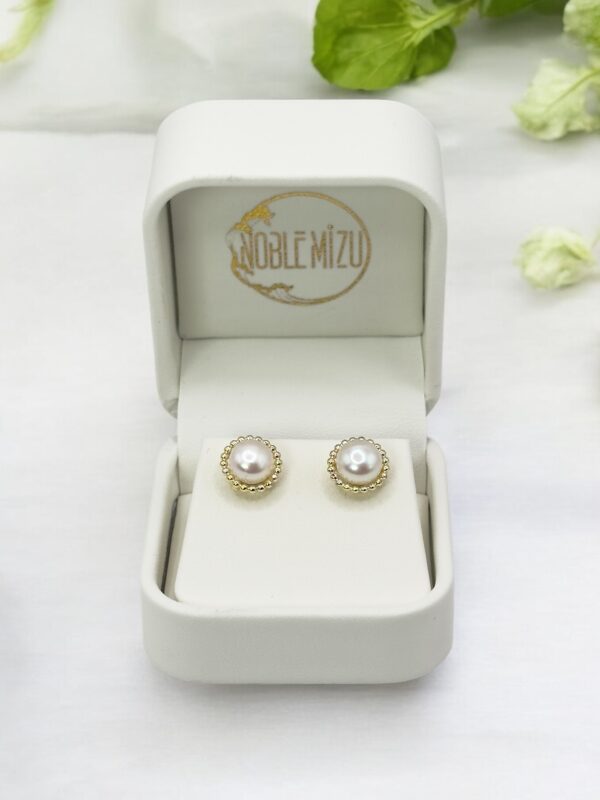 7 – 8 mm White Pearl Gold Plated Halo Stud Earrings