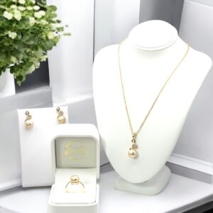 9 – 10 mm Champagne Pearl Donut Shaped Set